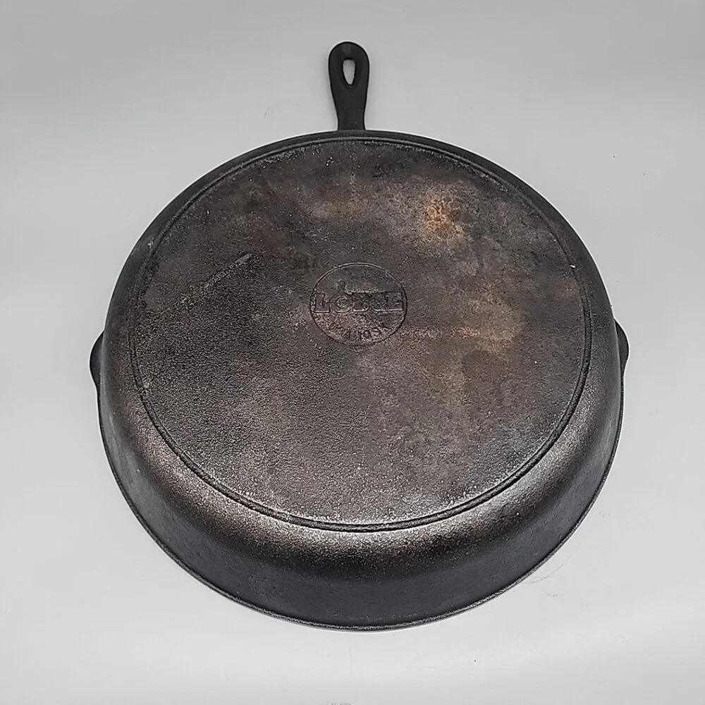 Lodge L10SK3 12 inch Cast Iron Skillet - Black USA